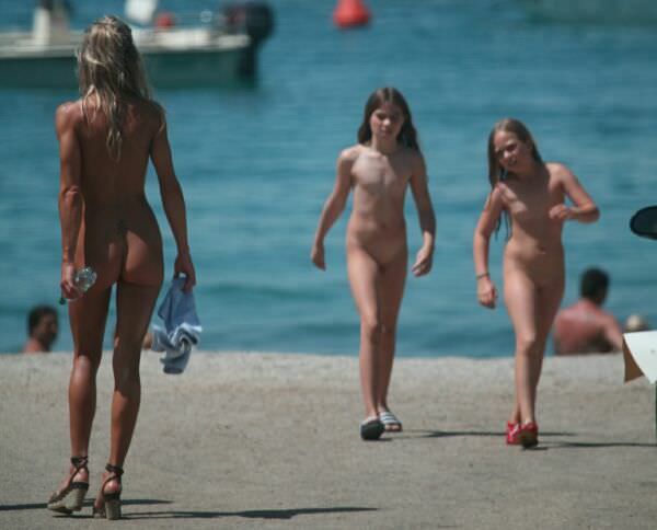 Here nudists have a rest